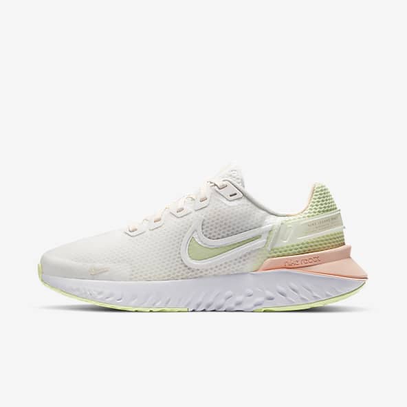 nike legend react 3 shield women's